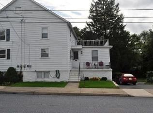 516-518 E Landis St, Coopersburg, PA 18036