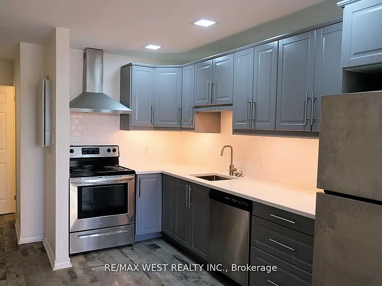4992 B Dundas St W #2 — Photo 2