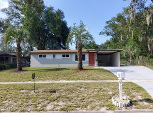127 Rollin Dr, Orange Park, FL 32073
