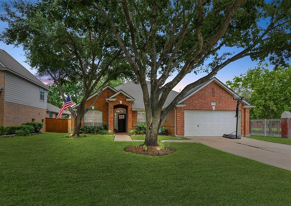 1st image of 1502 Hidden Terrace Dr