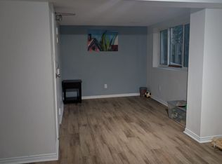 30 Green Valley Dr #9, Kitchener, ON N2P 1G8