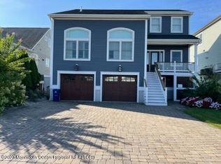 208 Washington Ave, Point Pleasant Beach, NJ