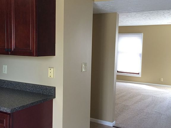 3rd image of 3535 Vine St #B4