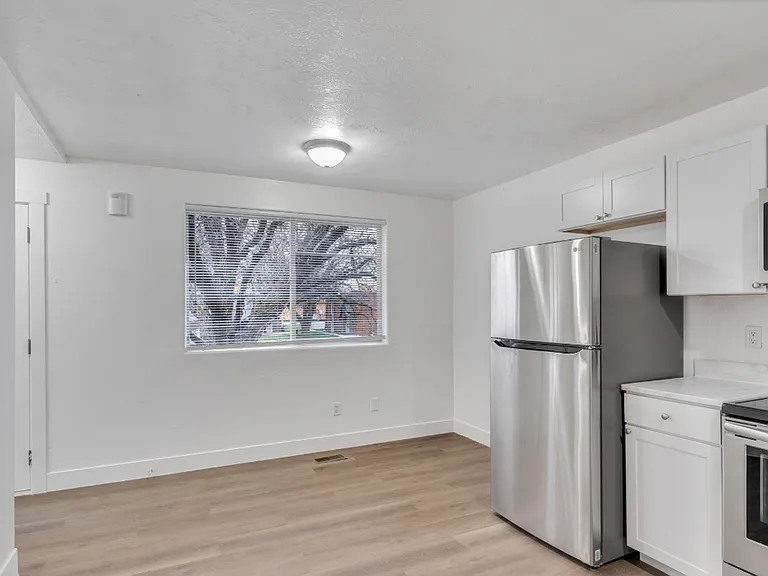 1794 W Shannon Cir #70-B — Photo 14