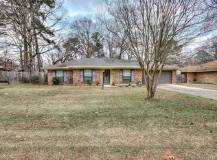 317 Oak Ridge Ln, Haughton, LA 71037