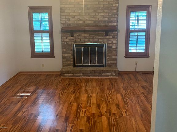 3rd image of 200 NE 51st Ave