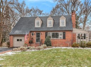 76 Greenwood Ave, Madison, NJ 07940