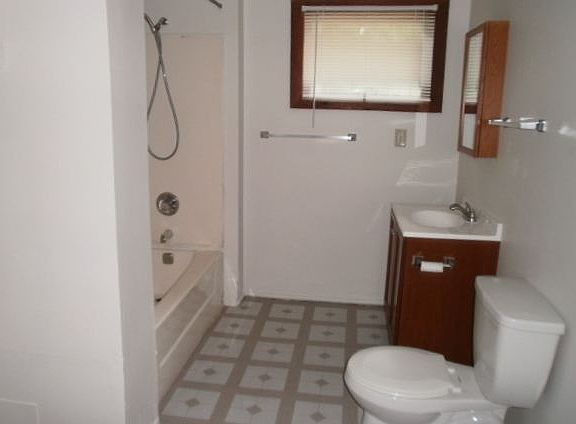 1322Beacon 007