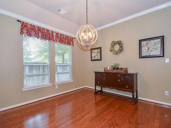 5th image of 9707 Eagle Peak Ct