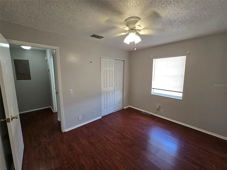 5665 Struthers Ct — Photo 9