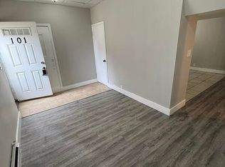 3512 Dodge St #101, Omaha, NE 68131