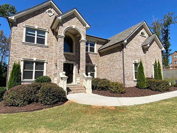 2nd image of 2900 Ash Grove Dr
