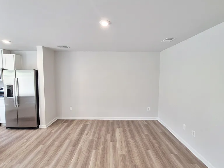 50 Grayson Village Dr — Photo 4