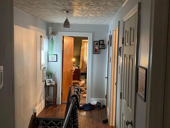 4th image of 177 Lehigh St