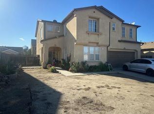 335 Las Manzanitas Dr, Greenfield, CA 93927
