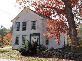 751 Snipatuit Rd, Rochester, MA 02770