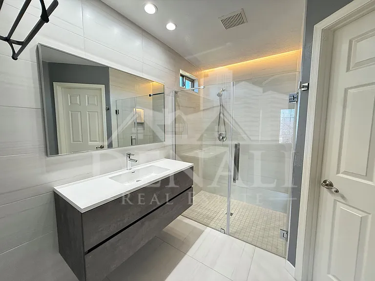 3998 W Roundabout Cir — Photo 23