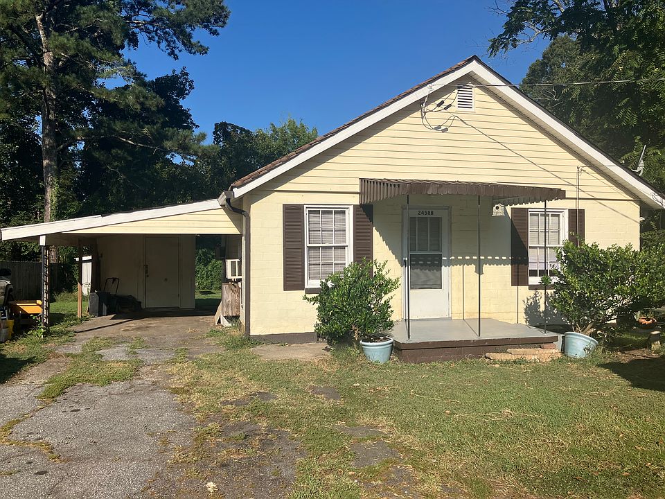1st image of 2458B Oak Ave