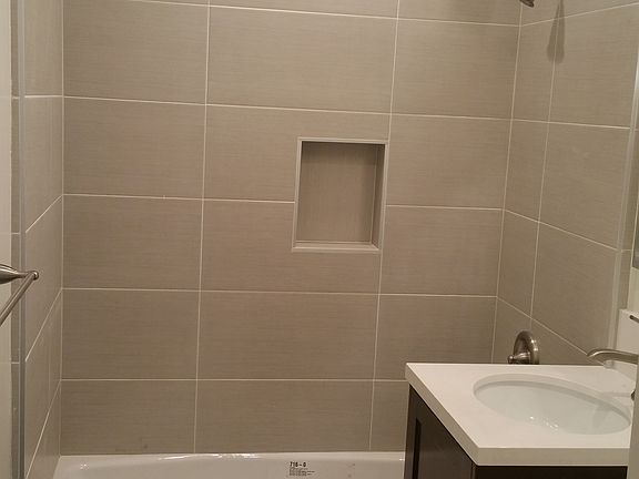 5th image of 909 W Beach Ave APT 1