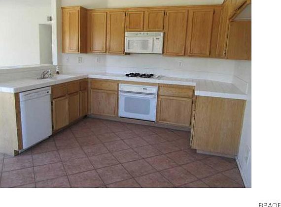 5th image of 6815 Escena St