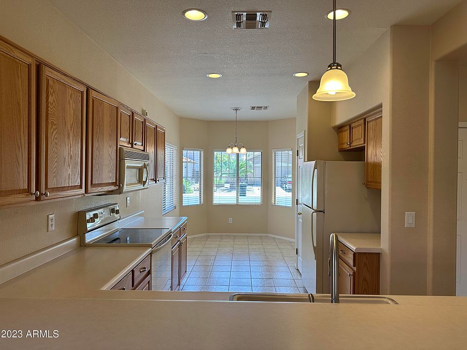 2nd image of 2858 E DEVON Court