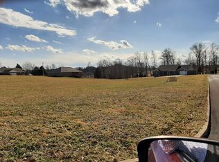 74 Alice Ln, Science Hill, KY 42553