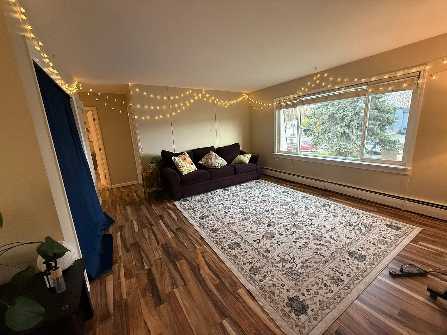 2 bed, 850 sqft, $1,600 — Photo 3
