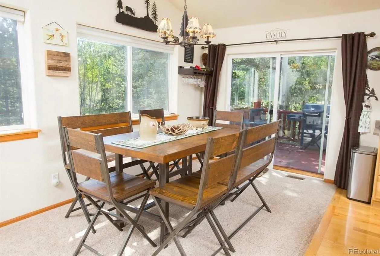 35 Wolf Way — Photo 4
