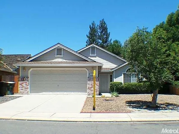 3805 Ellenboro Ave, Modesto, CA 95357