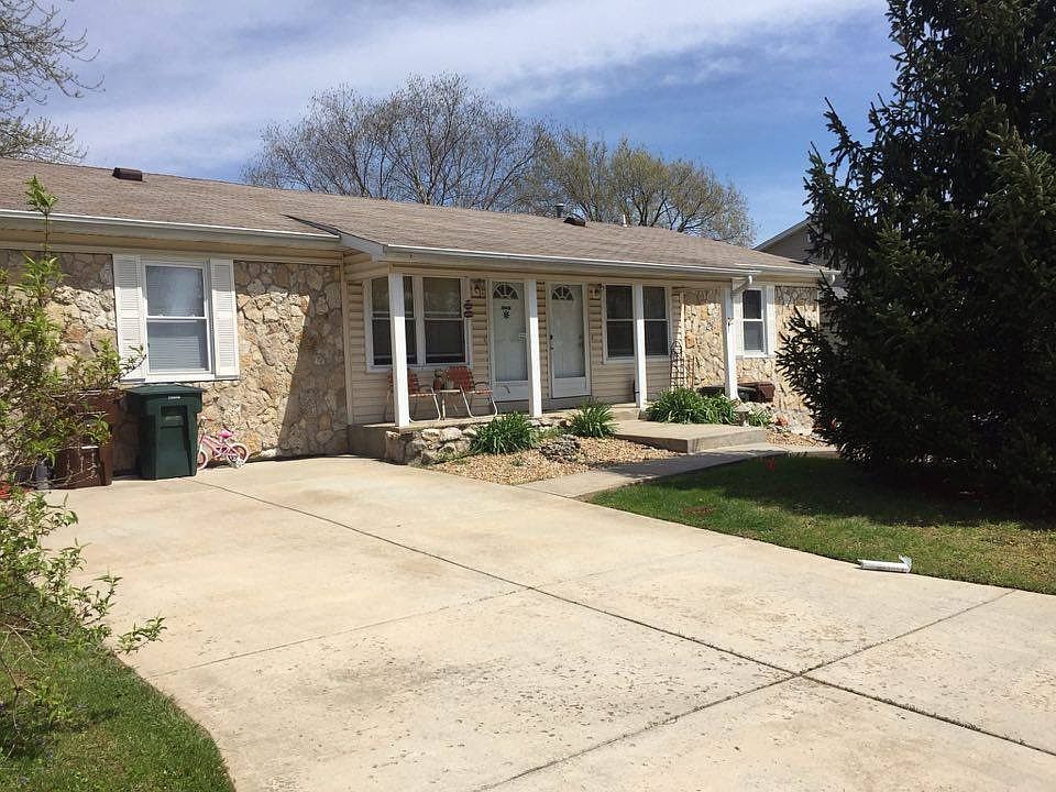 2 apartments A & B