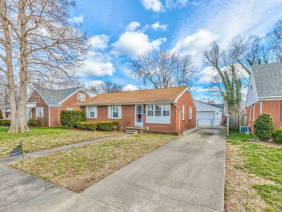 3rd image of 3607 Placid Pl E