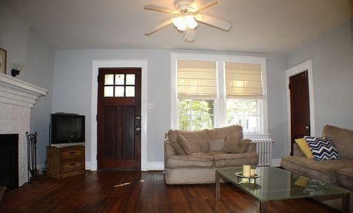 3rd image of 5003 Pine Crest Ave