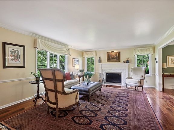 5th image of 504 Laurelbrook Dr