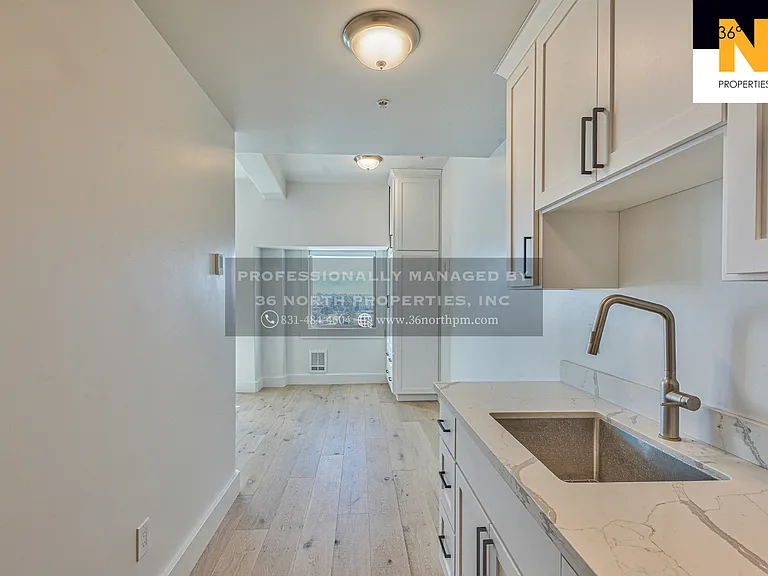 301 Main Street — Photo 1