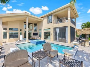 2927 Cinnamon Bay Cir, Naples, FL 34119
