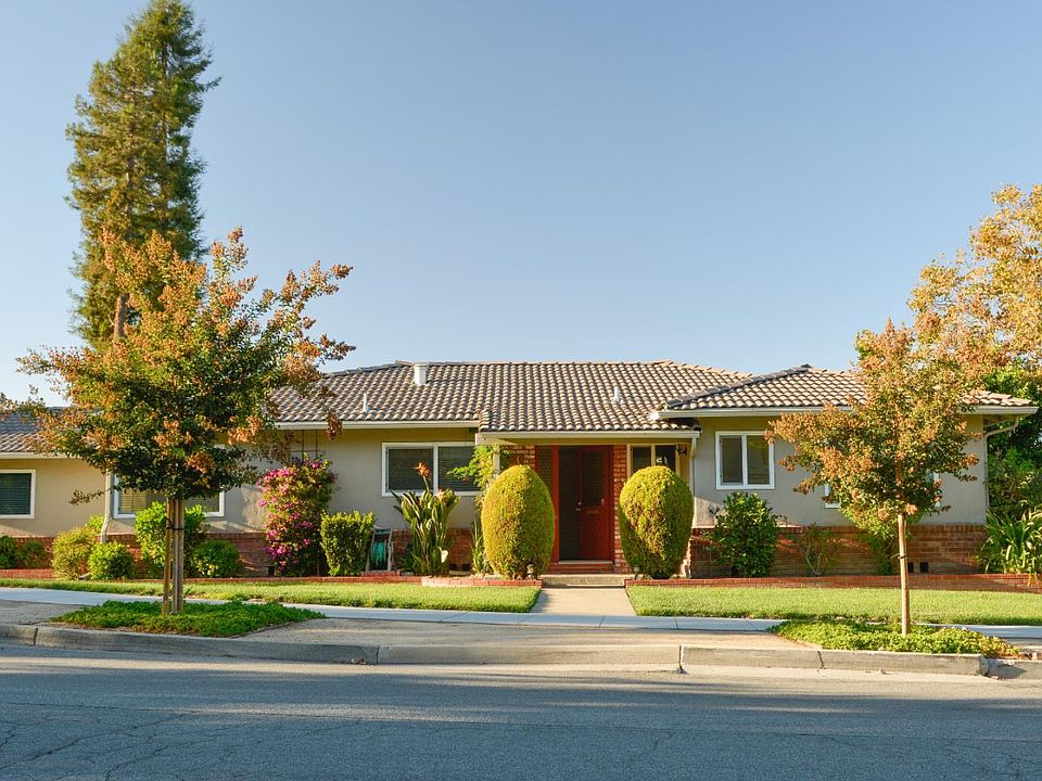 1st image of 2243 Central Park Dr