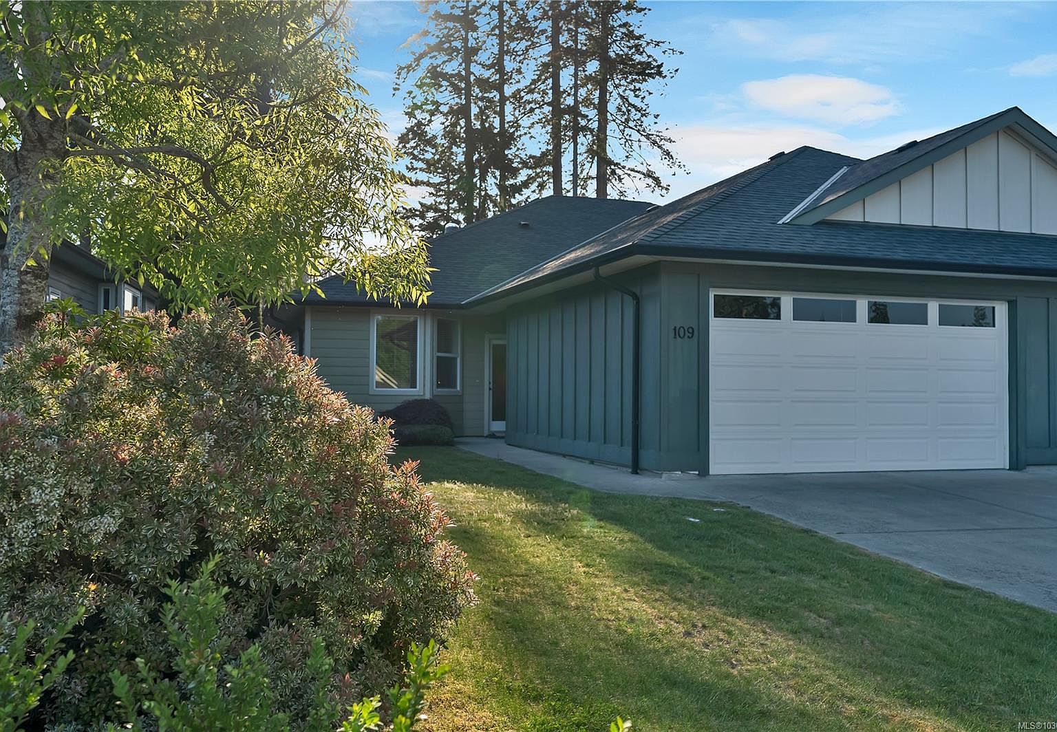 2006 Sierra Dr #109