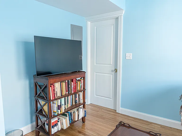 19 Menotomy Rd #2 — Photo 34
