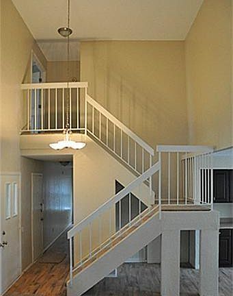 4th image of 4207 Ravenhill Ln