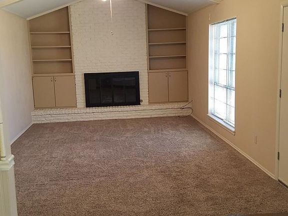 3rd image of 3412 Clearwell St