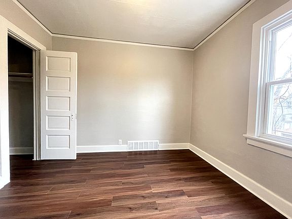 bedroom 2bedroo