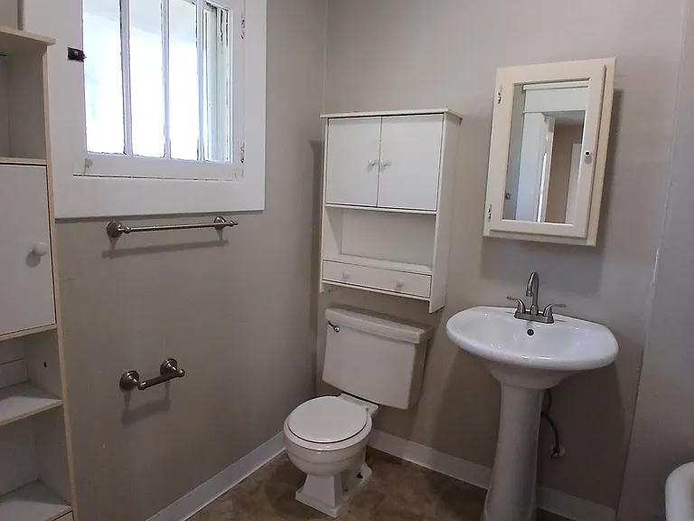 805 W Hays St #809 — Photo 16