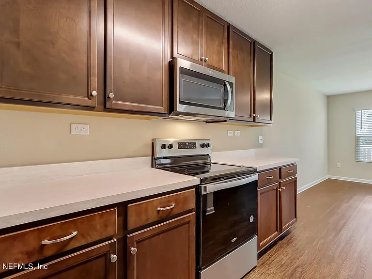 11168 Watkins Ct — Photo 17