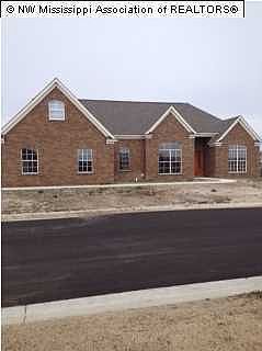 2nd image of 1225 S Riverwood Cir