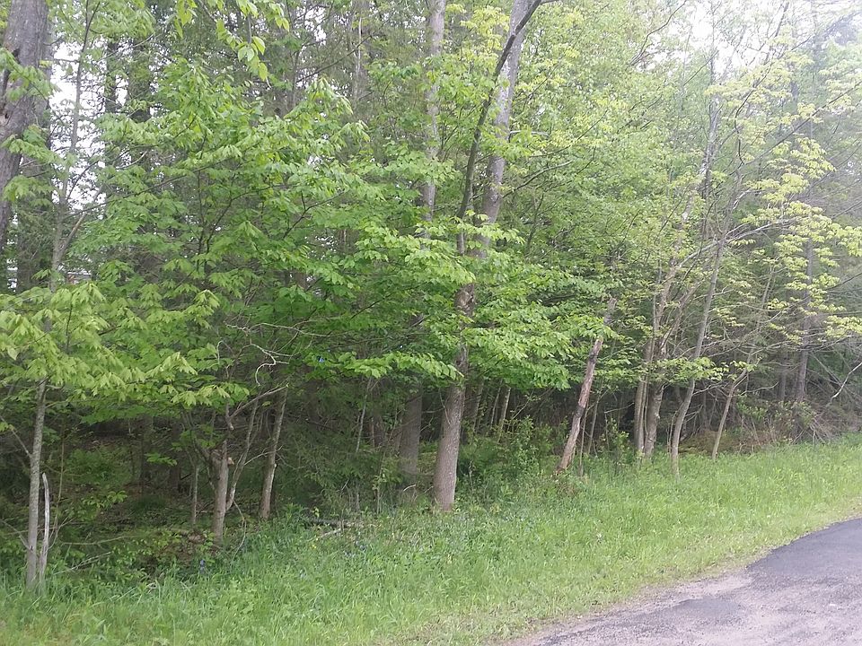 1st image of Pinehurst Dr
