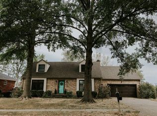 1969 Red Fox Ln, Libertyville, IL 60048