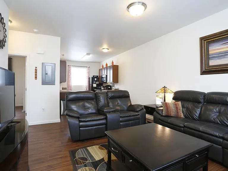 Wheatbaker Patio Home Apartments — Photo 9