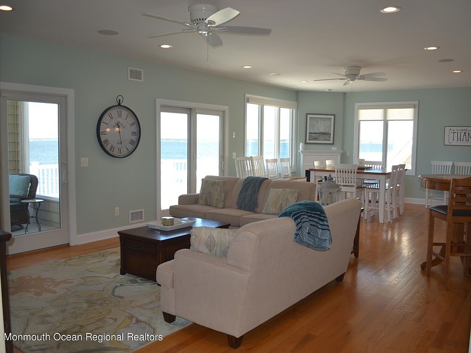 354 Roberts Ave, Seaside Park, NJ 08752 Zillow