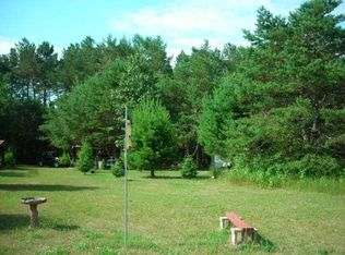W10146 Bighorn Ln, Hancock, WI 54943