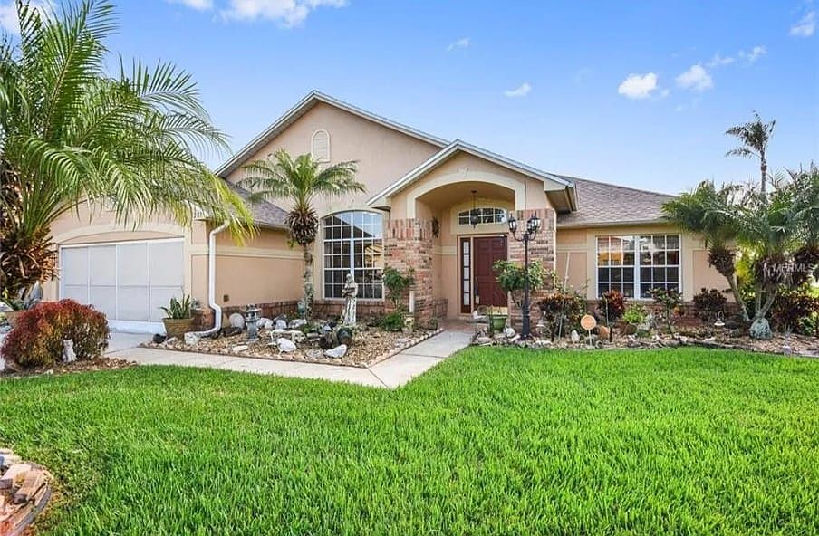 1st image of 207 Old Mill Cir
